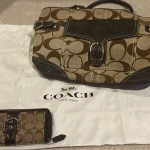 Coach purse and wallet!